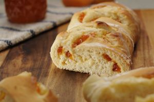 apricot cream cheese braid .jpg